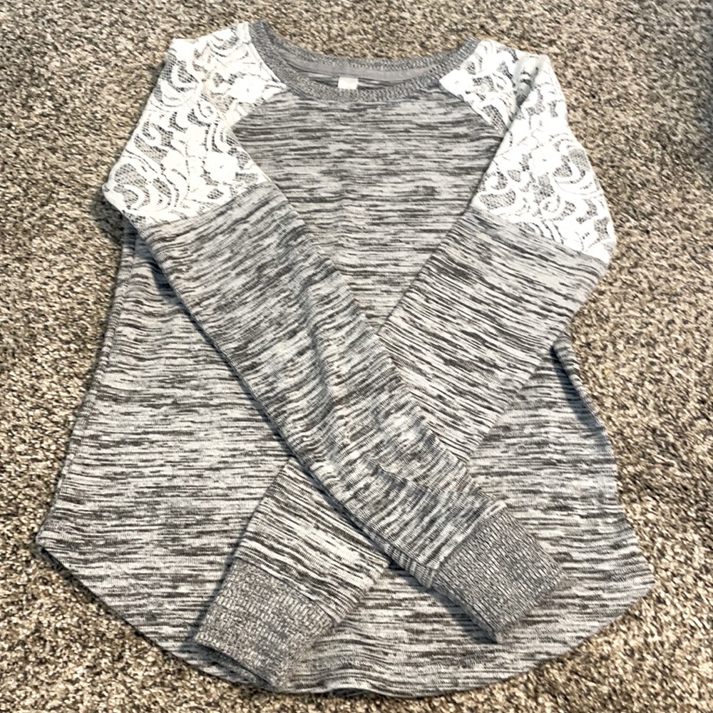 Long sleeve top